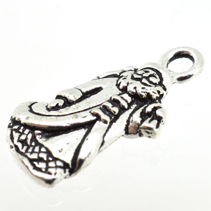 メタルパーツ(サンタ)|F0901|13x22.5mm |アンティークシルバー|ビーズ